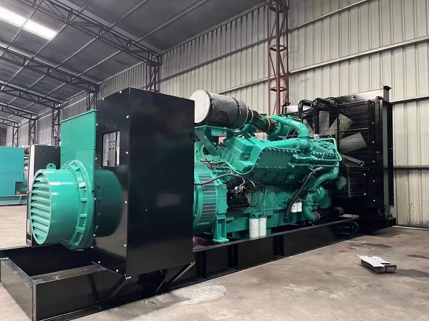 黔东南如何评估无功补偿装置的性能和效果？