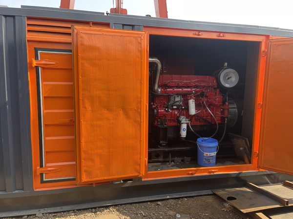 黔东南柴油发电机组在高温环境下运行时需要注意哪些问题？